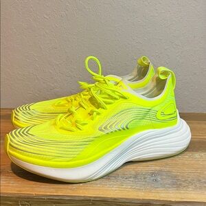 APL Streamline Neon Yellow Athletic Running Shoes size 7